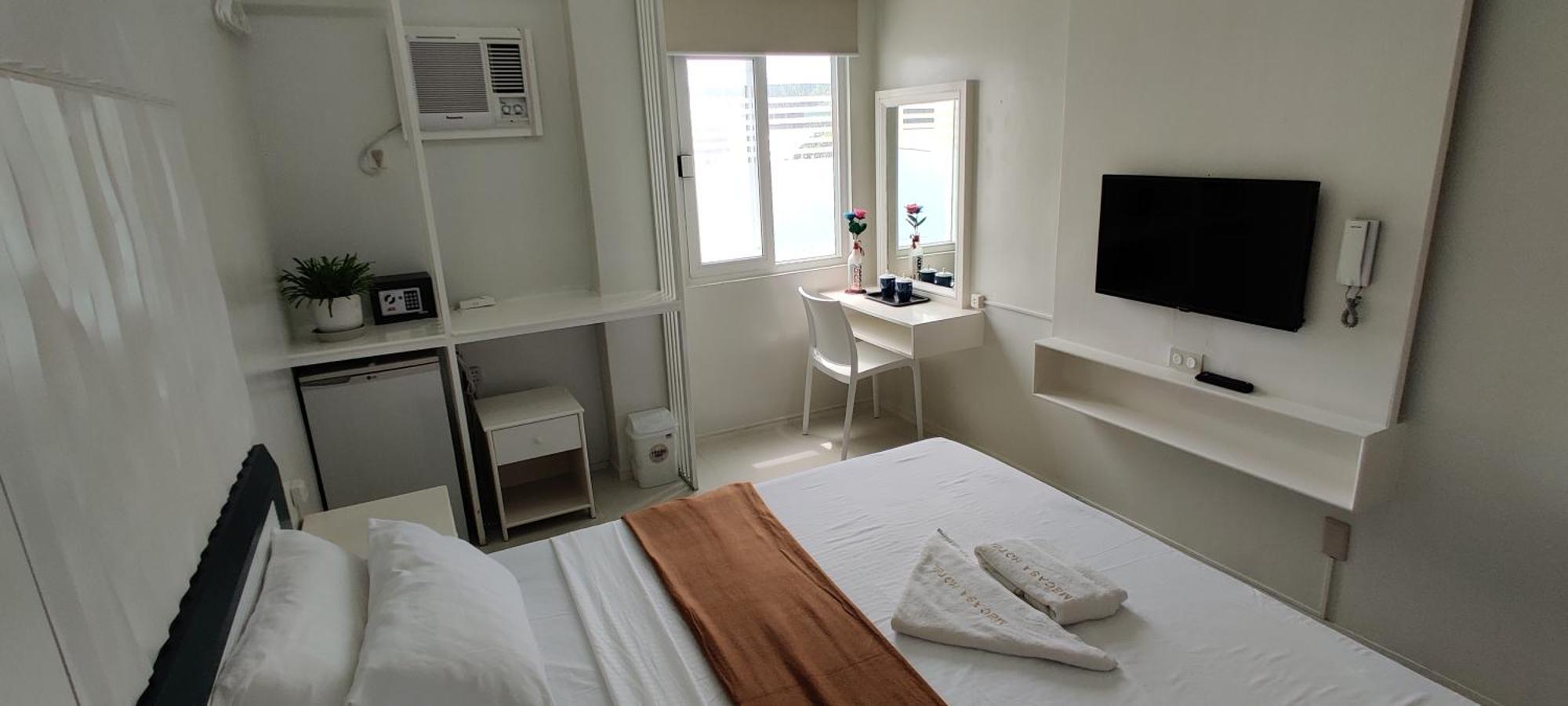Mecasa Hotel Balabag  Ngoại thất bức ảnh